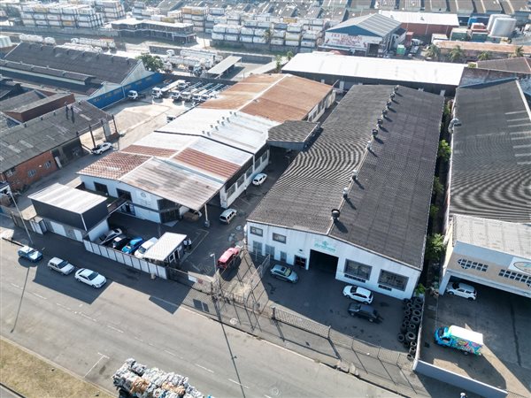 5499  m² Industrial space in Jacobs