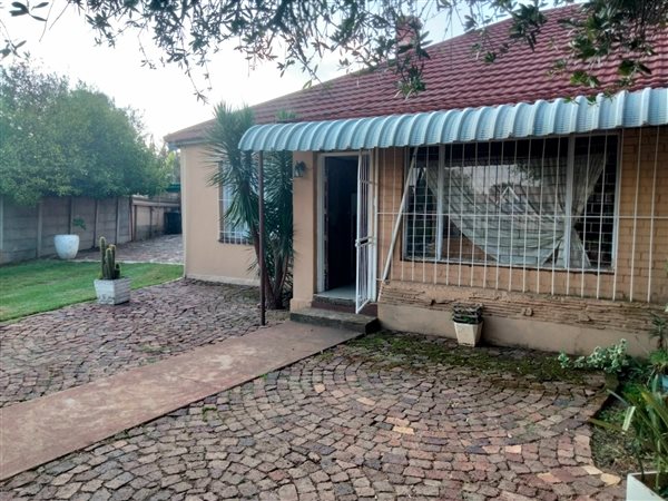 5 Bed House in Brakpan North