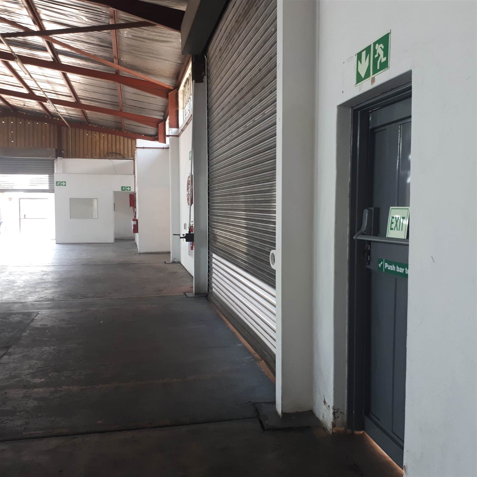 364  m² Commercial space in Nelspruit Central photo number 11