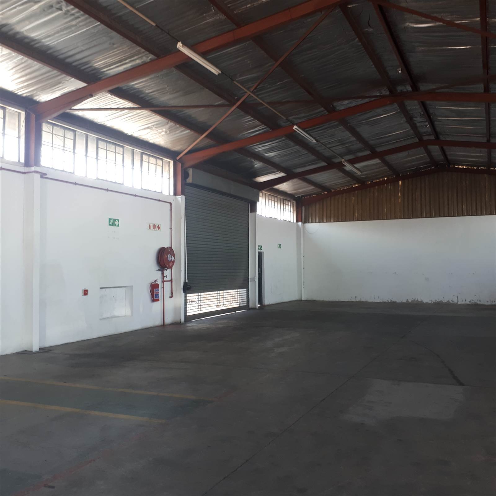 364  m² Commercial space in Nelspruit Central photo number 2