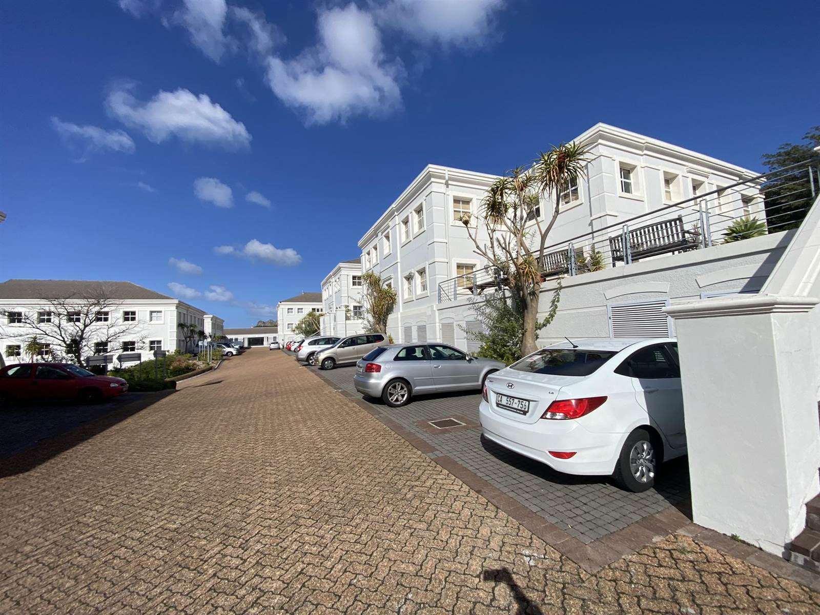 147  m² Commercial space in Steenberg photo number 13
