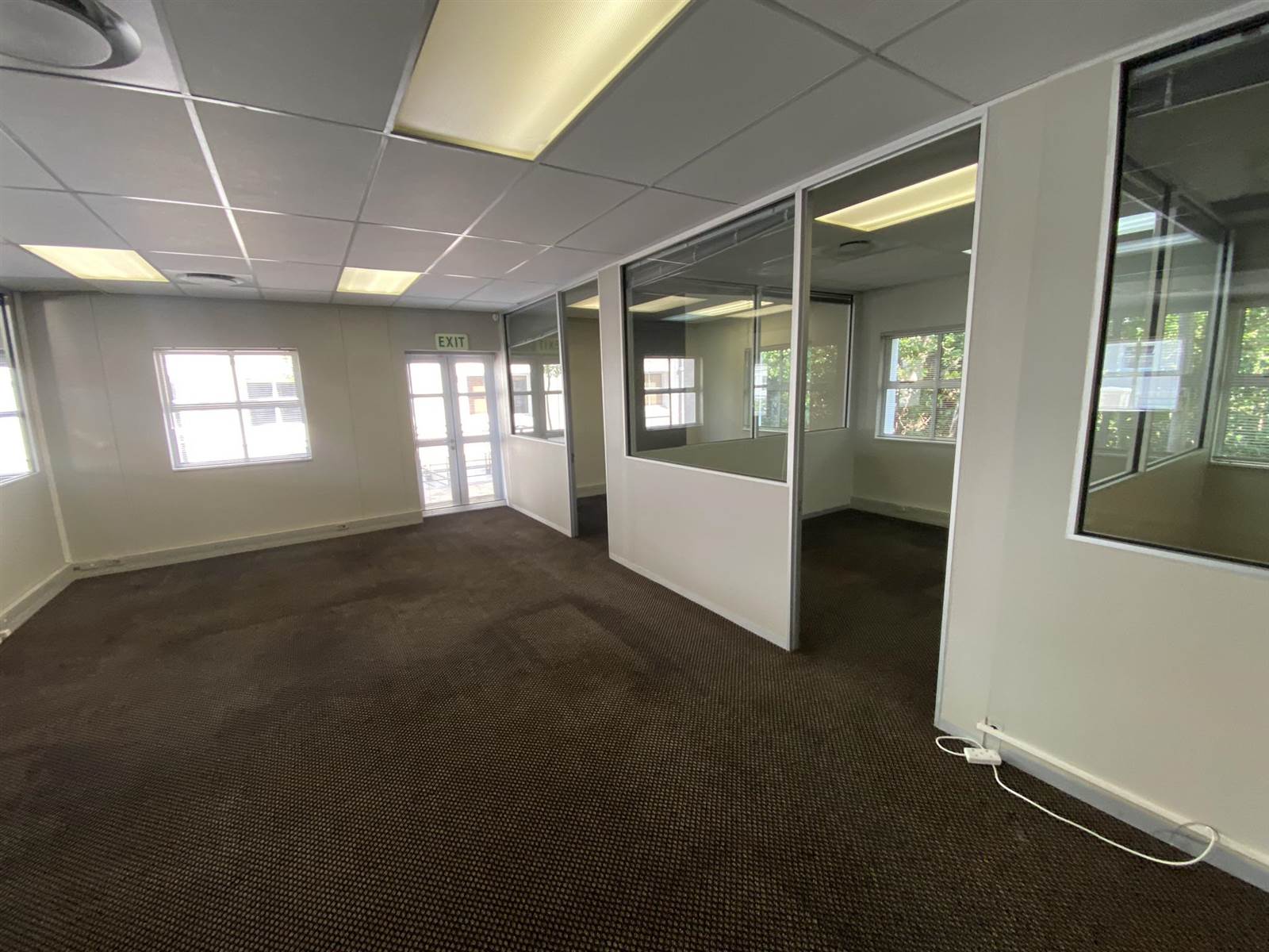 147  m² Commercial space in Steenberg photo number 4