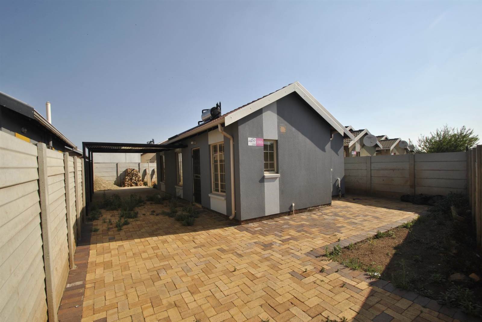3 Bed House in Tsakane photo number 1