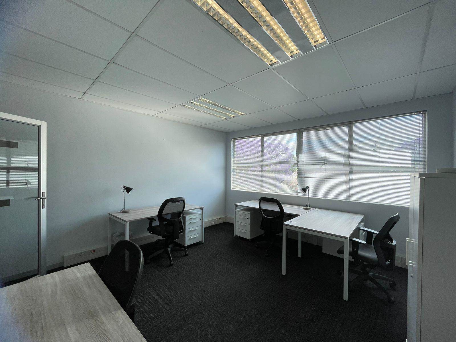 15  m² Commercial space in Robindale photo number 7