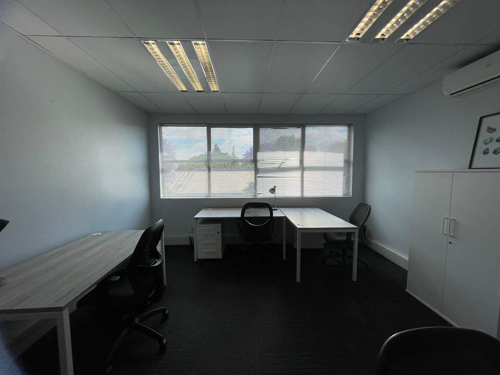 15  m² Commercial space in Robindale photo number 9