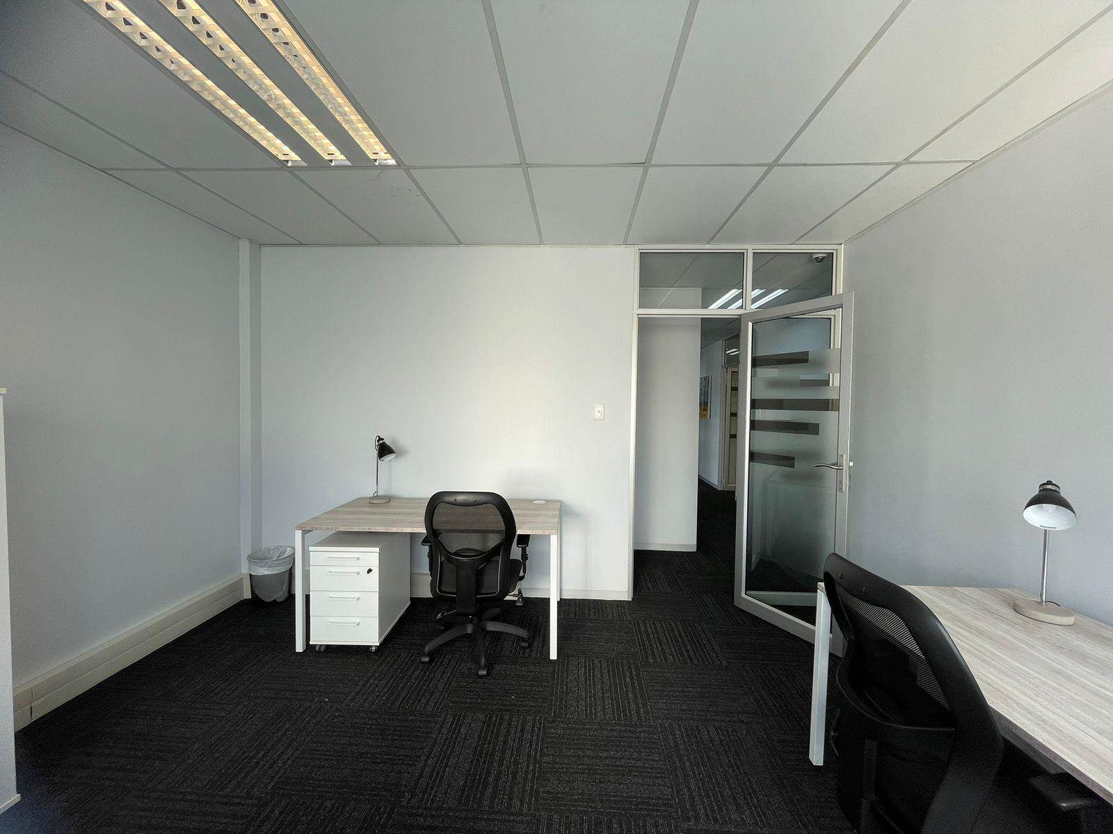 15  m² Commercial space in Robindale photo number 11