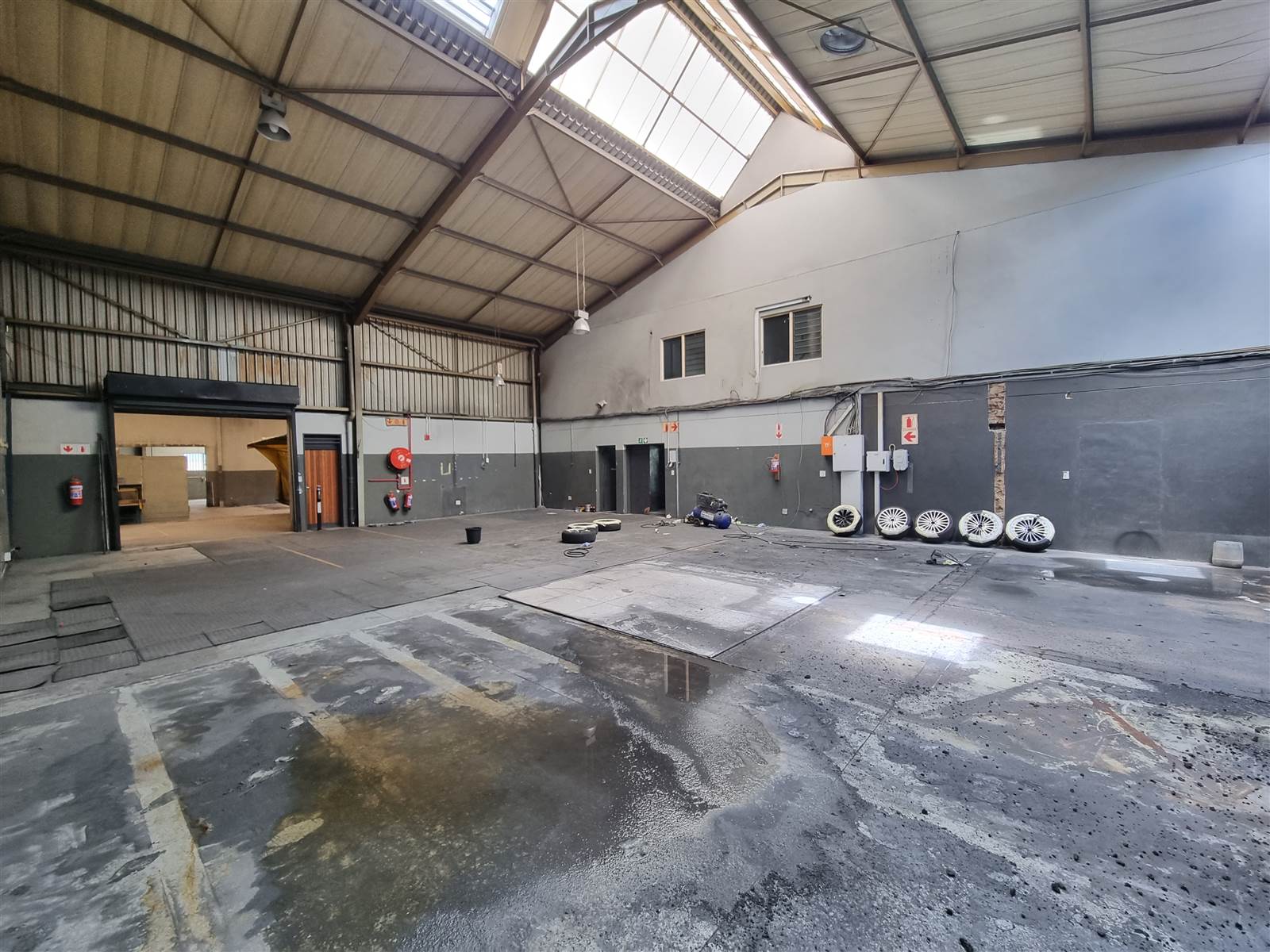 1350  m² Industrial space in Longmeadow photo number 7