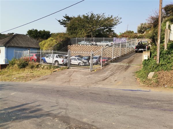 1019 m² Land available in Park Hill