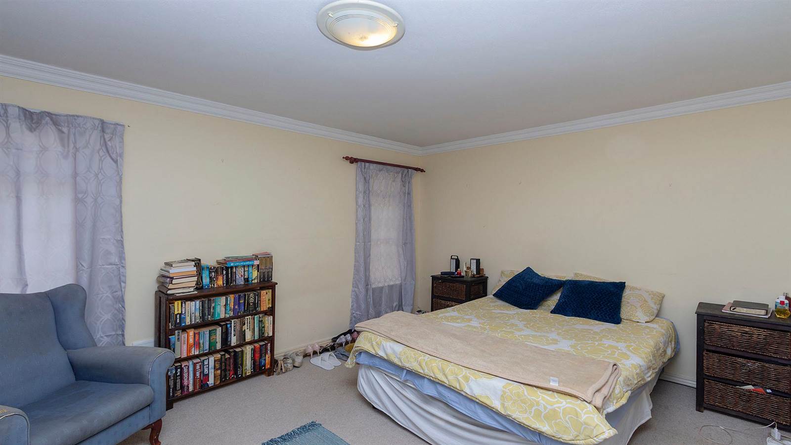 2 Bed Apartment in Paulshof photo number 5