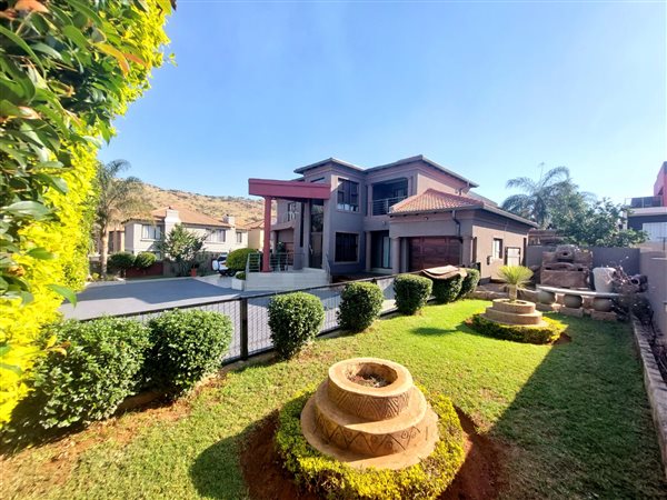 5 Bed House in Amandasig