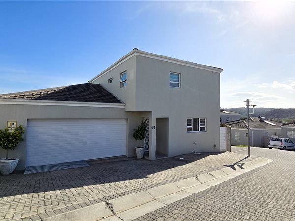 3 Bed Townhouse