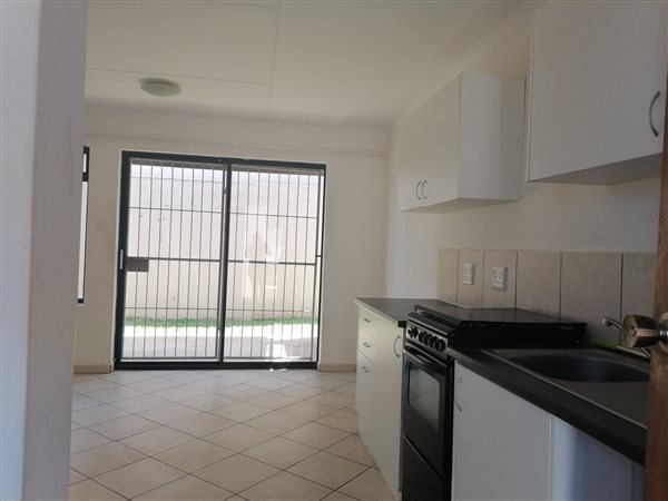 3 Bed Apartment in Kidds Beach