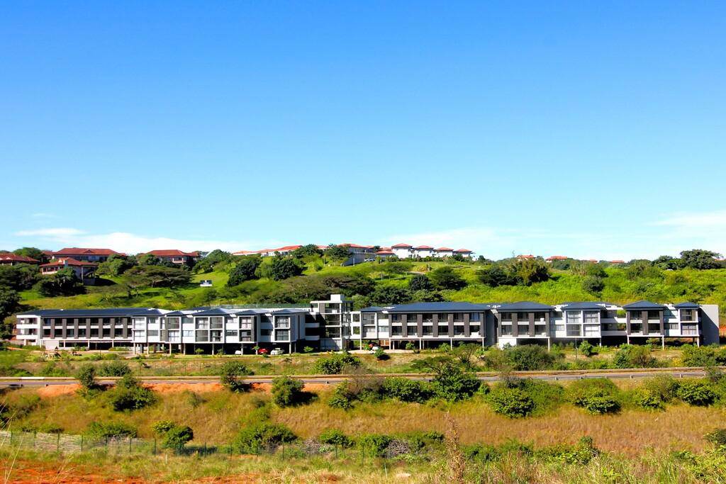 2 Bed Apartment in Zimbali Lakes Resort photo number 30