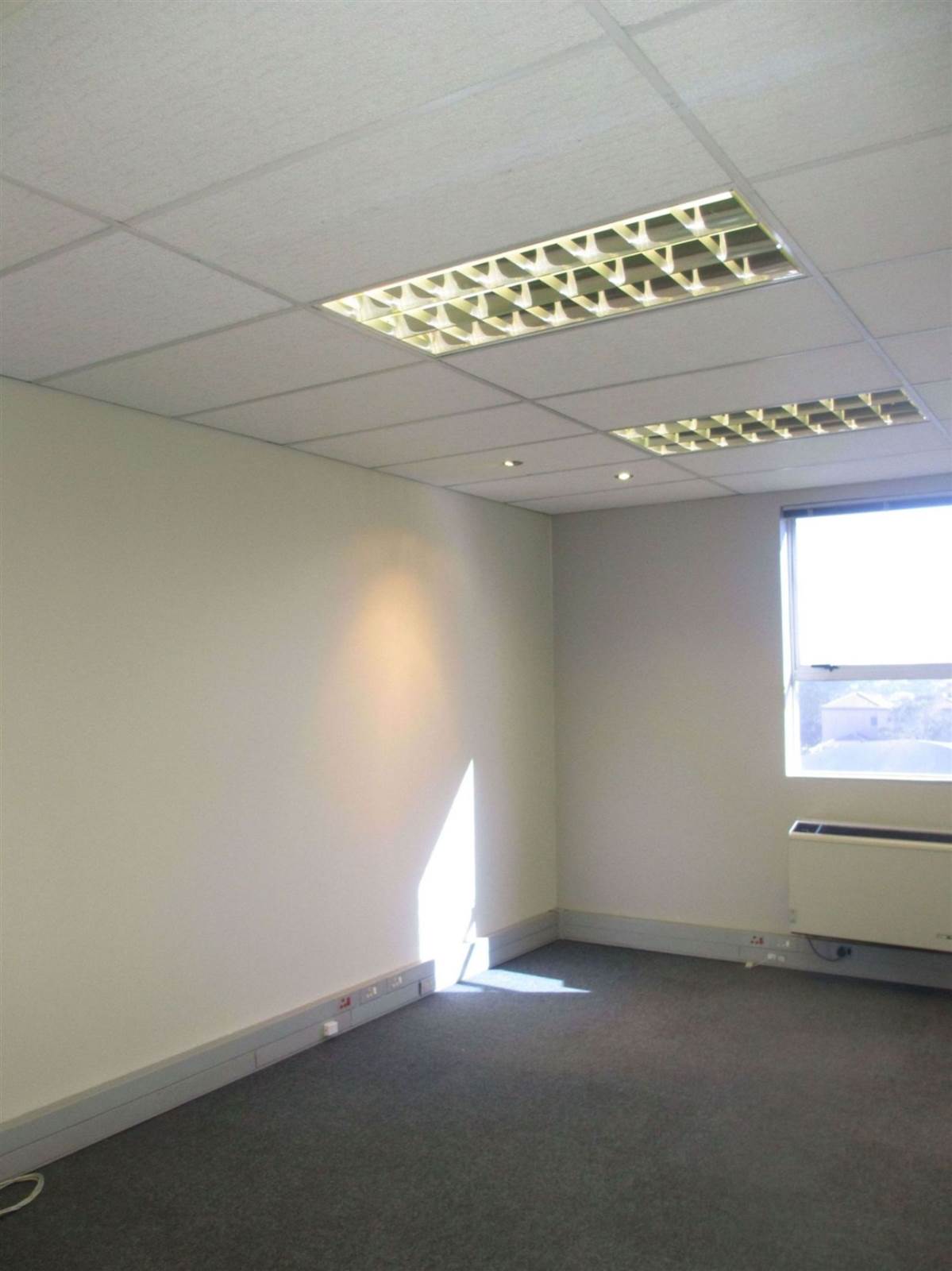 880  m² Commercial space in Fourways photo number 30