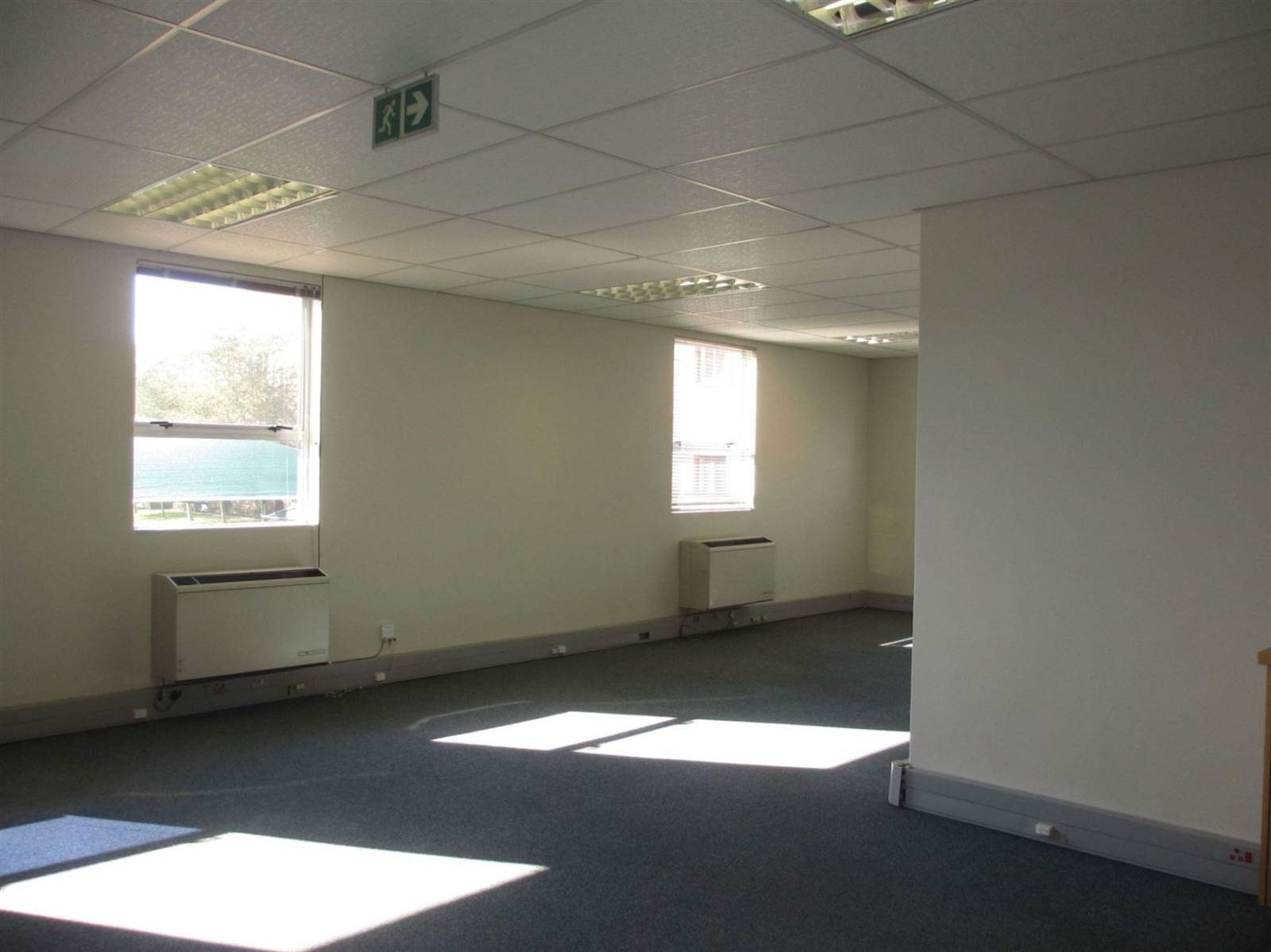880  m² Commercial space in Fourways photo number 29