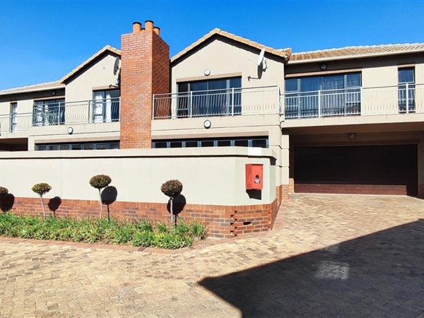 2 Bedroom House