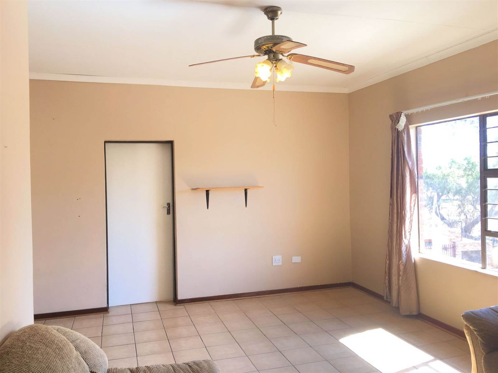1 Bed Apartment in Potchefstroom Central photo number 15