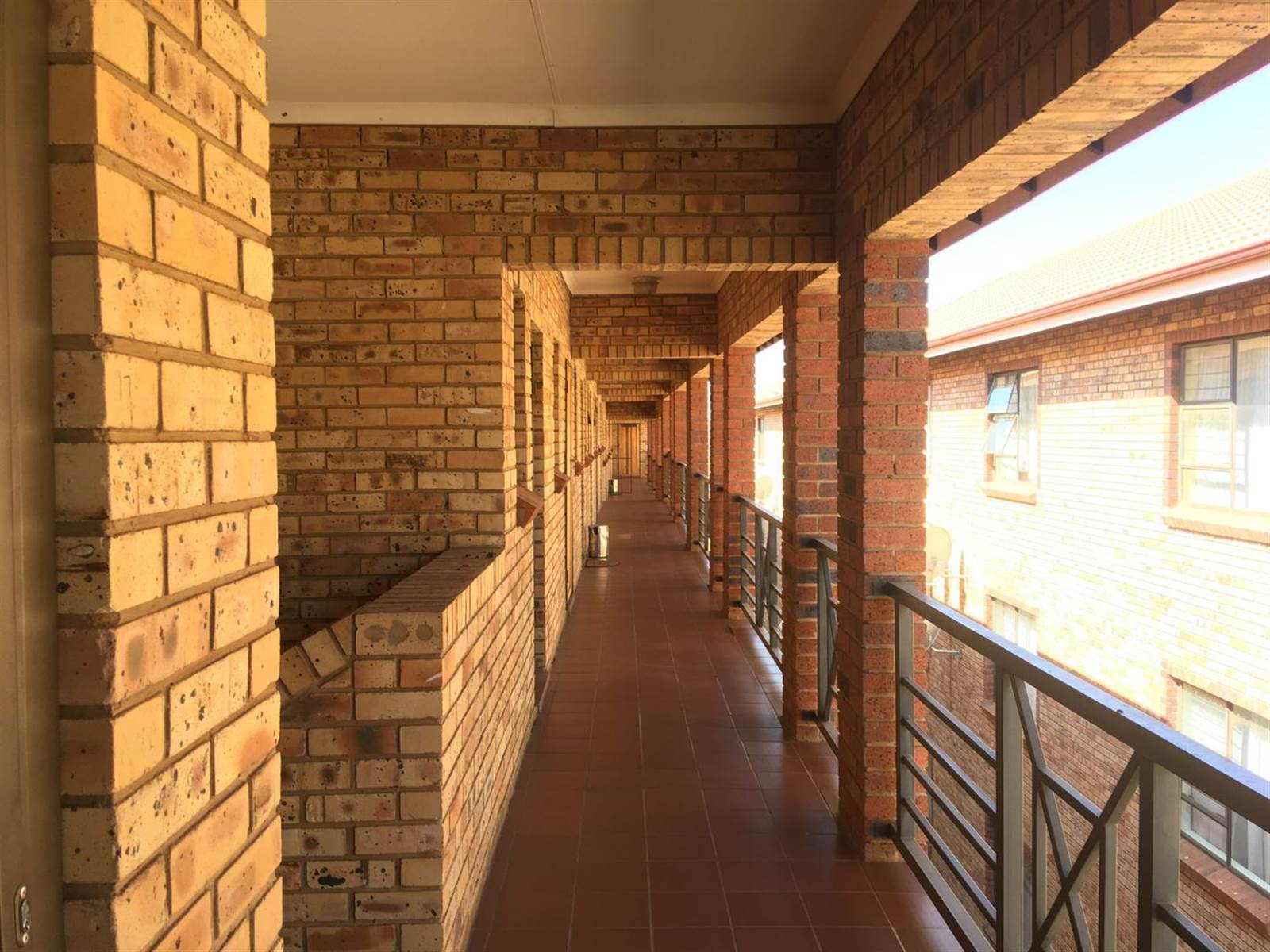 1 Bed Apartment in Potchefstroom Central photo number 10