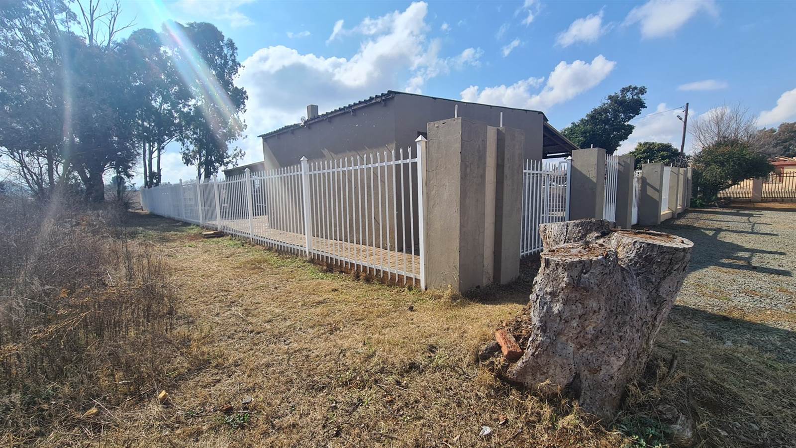 3 Bed House in Aliwal North photo number 13