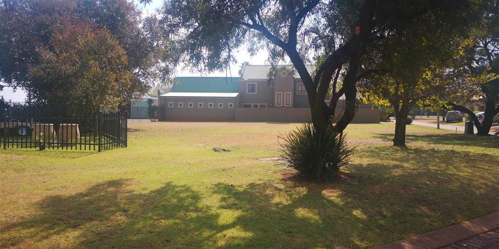 901 m² Land available in Elandsfontein AH photo number 8