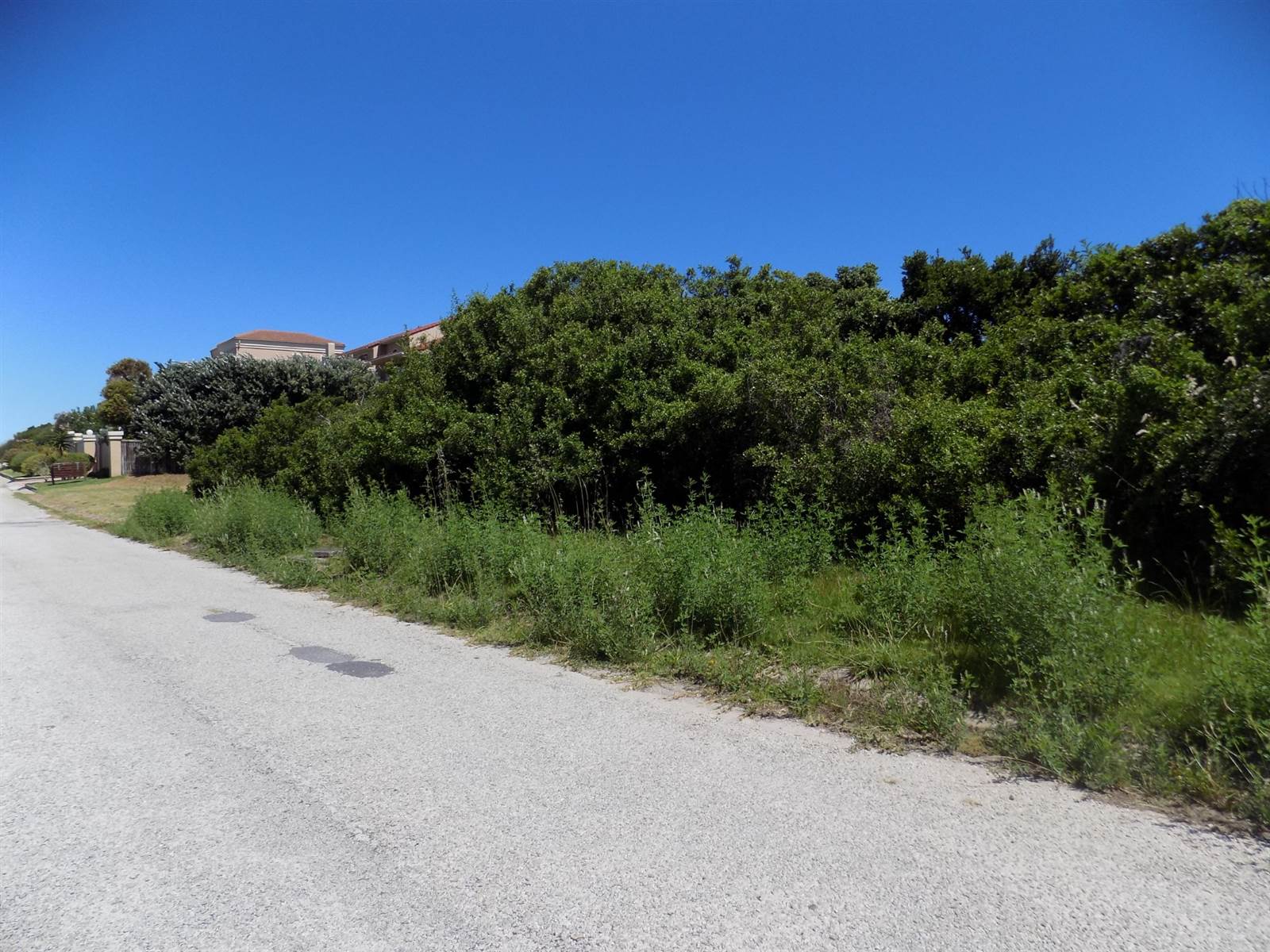 705 m² Land available in St Francis Bay photo number 3