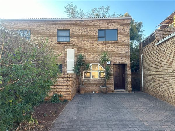 3 Bed Townhouse