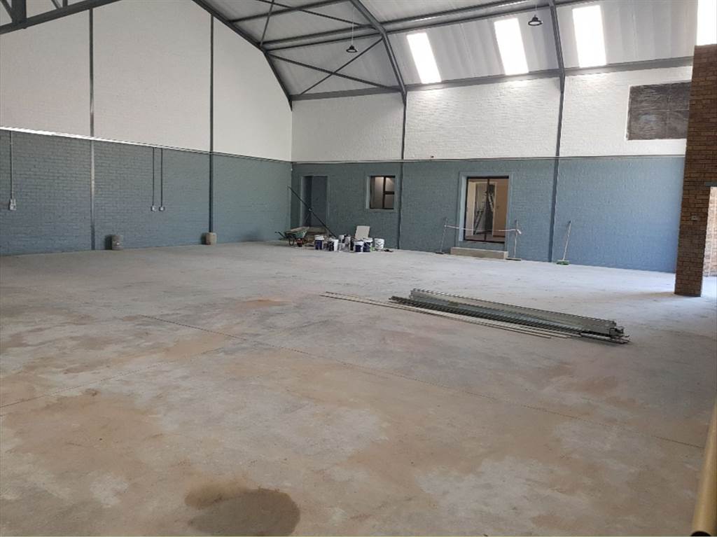 349  m² Industrial space in Bellville Central photo number 8