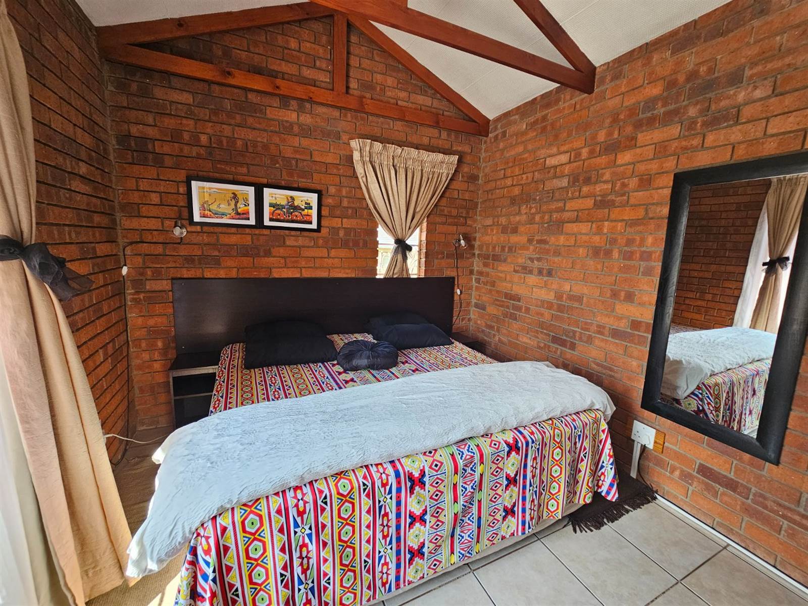 9 Bed House in Clarens photo number 13