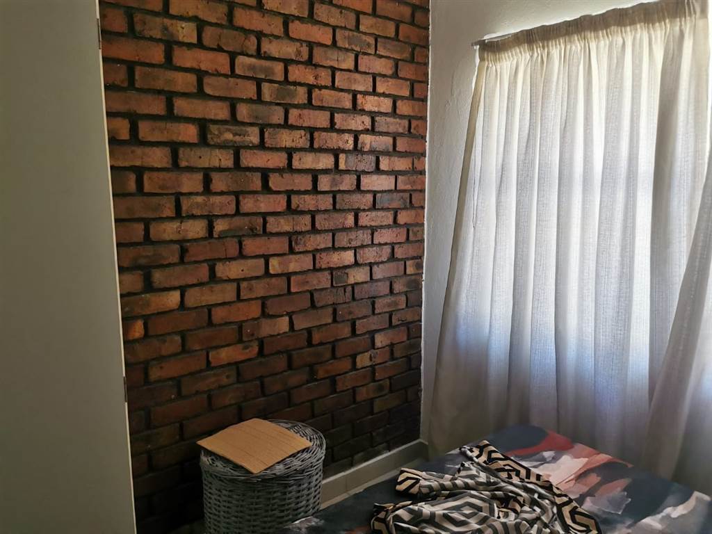2 Bed Townhouse in Brakpan Central photo number 13