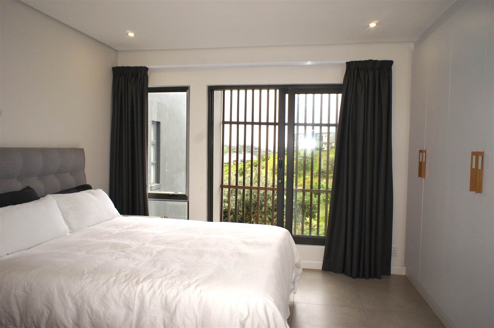 2 Bed Apartment in Zululami Luxury Coastal Estate photo number 8
