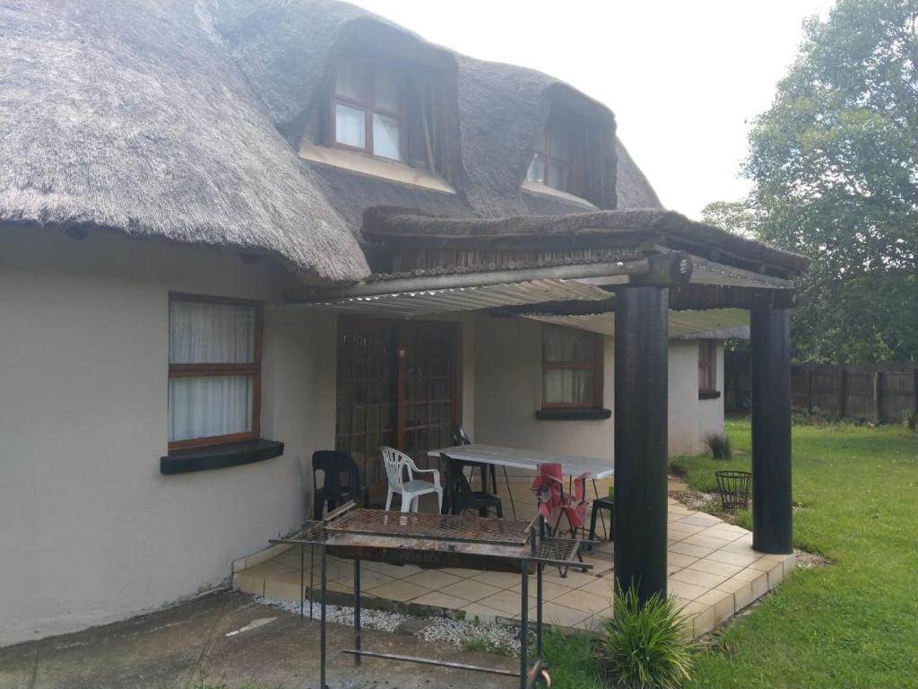 4 Bed House in Graskop photo number 25