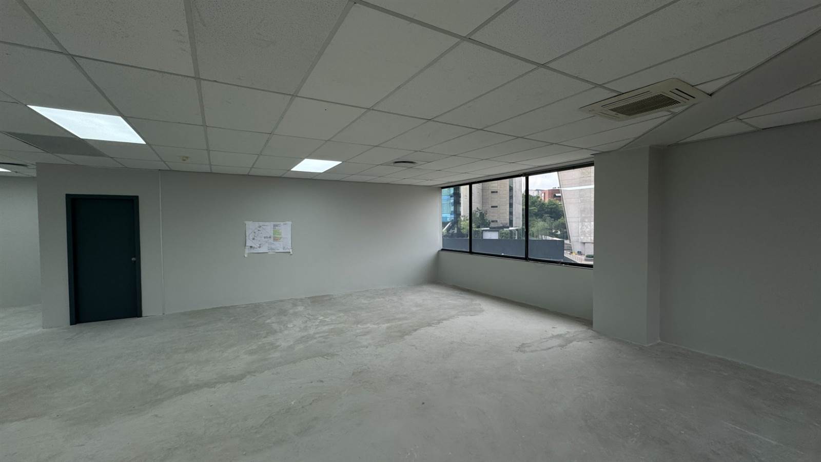 417  m² Office Space in Sandown photo number 11