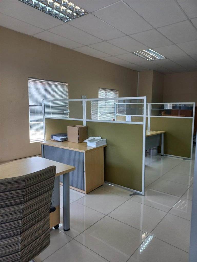 371  m² Commercial space in Nelspruit Central photo number 3