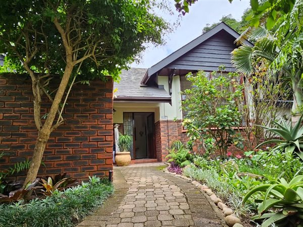 4 Bed Townhouse in Selbourne Golf Estate