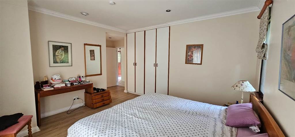 4 Bed Townhouse in Selbourne Golf Estate photo number 21
