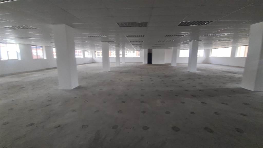 1371  m² Commercial space in Arcadia photo number 3