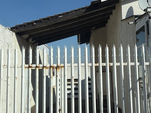 3 Bedroom House 3 Bedroom House