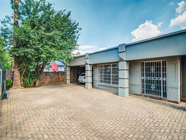 4 Bed House in Northmead
