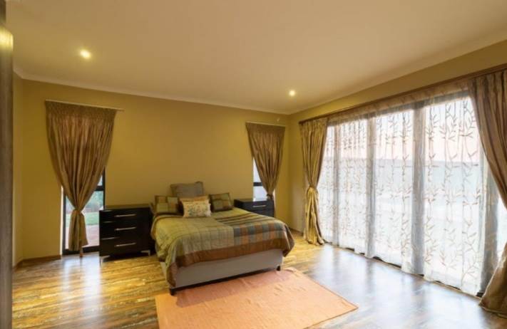 6 Bed House in Serengeti photo number 24