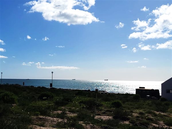 328 m² Land available in St Helena Views
