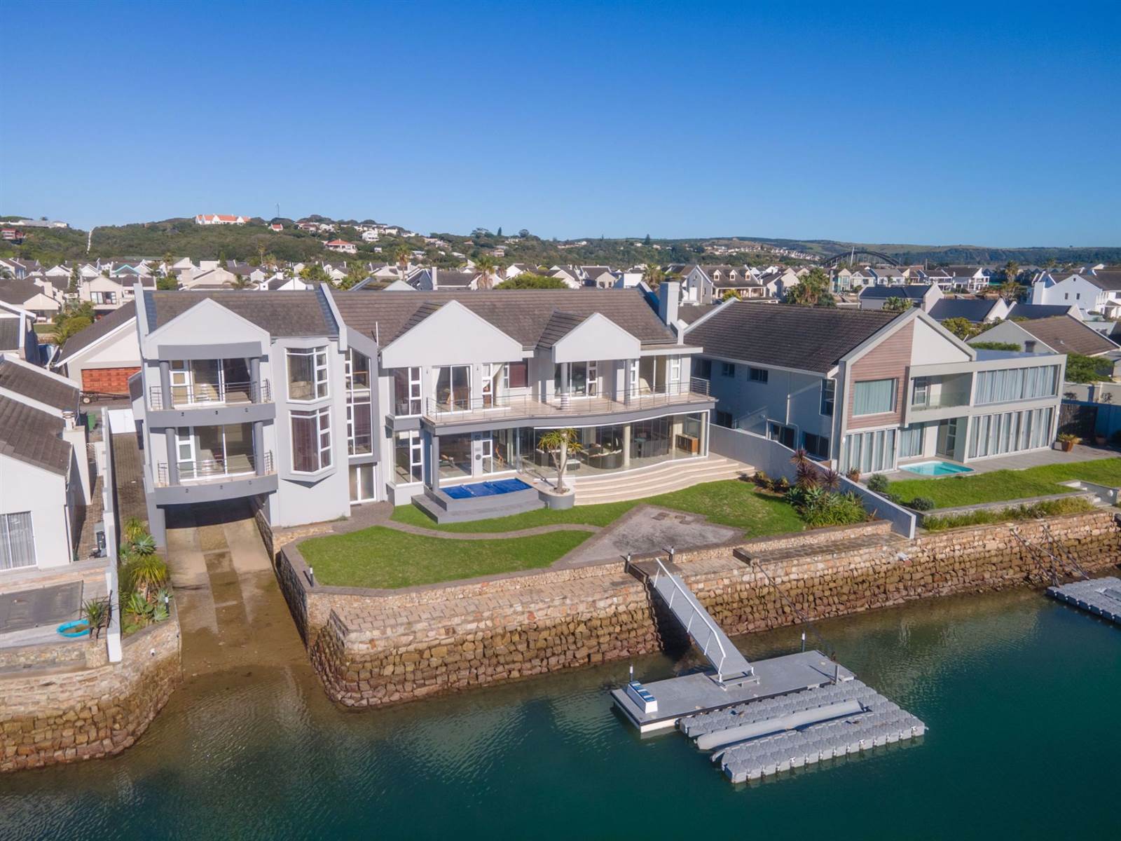 5 Bed House in Royal Alfred Marina photo number 1