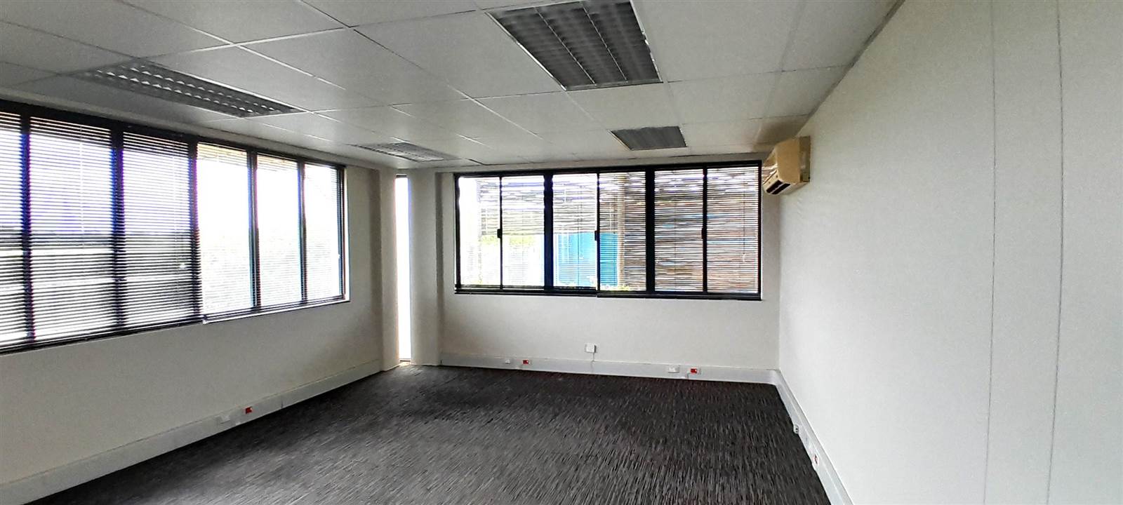 60  m² Commercial space in Ballito photo number 7