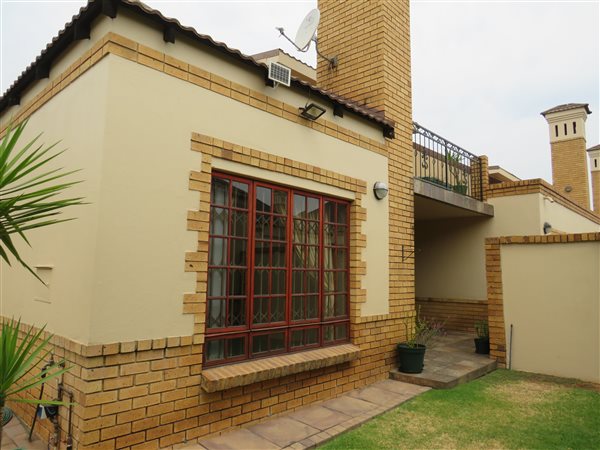 3 Bedroom Duplex