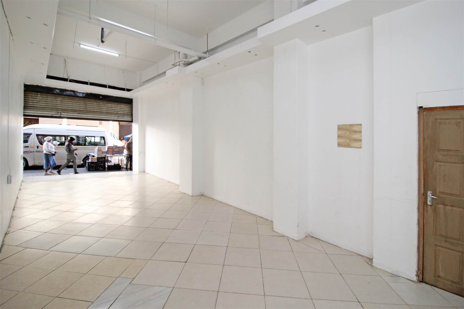 70  m² Retail Space in Joubert Park photo number 3