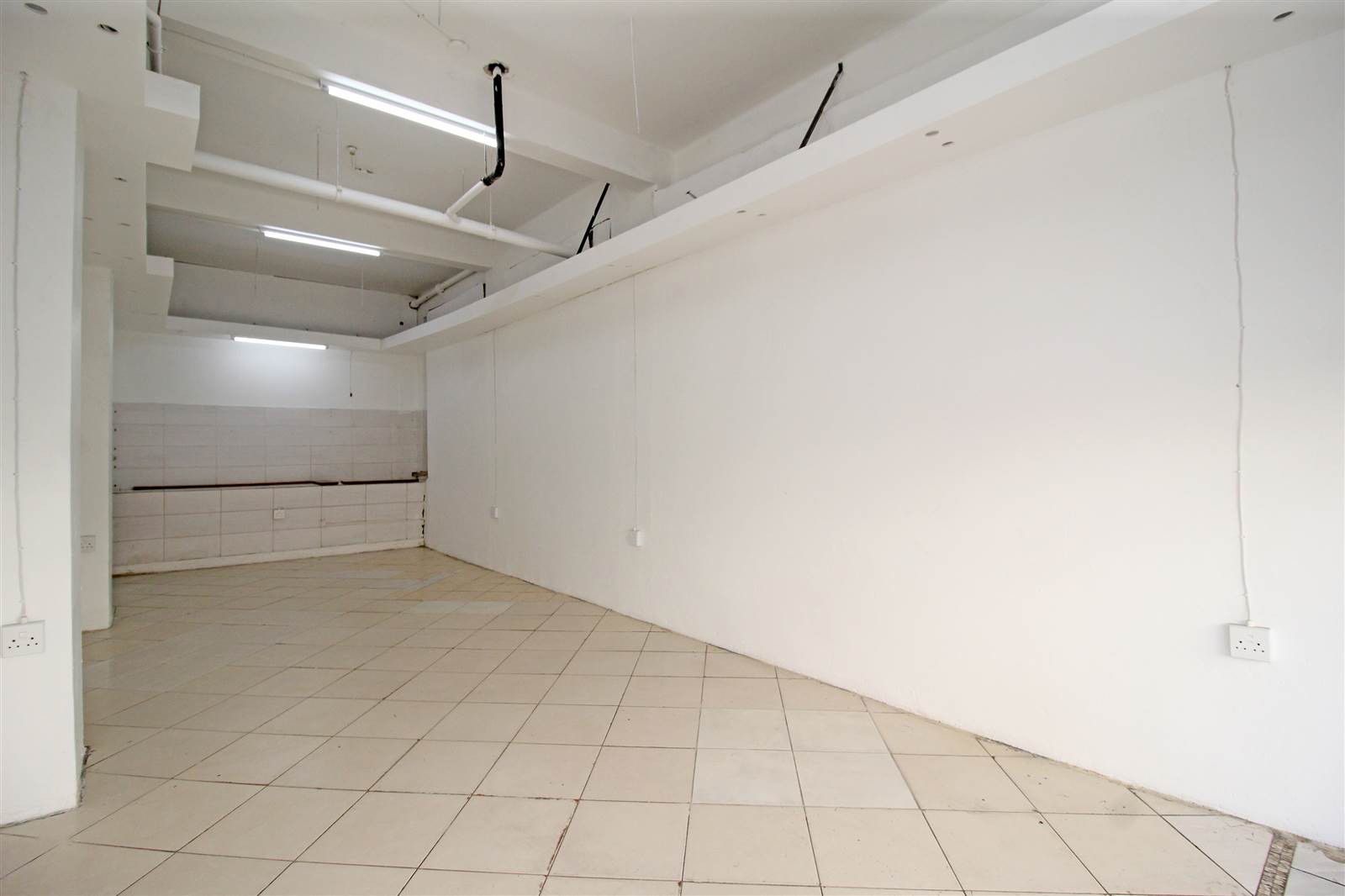 70  m² Retail Space in Joubert Park photo number 6