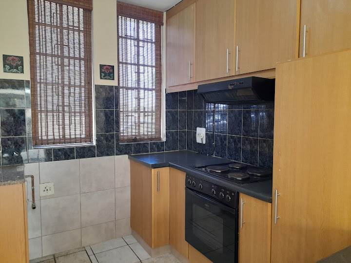 3 Bed Apartment in Musgrave photo number 5