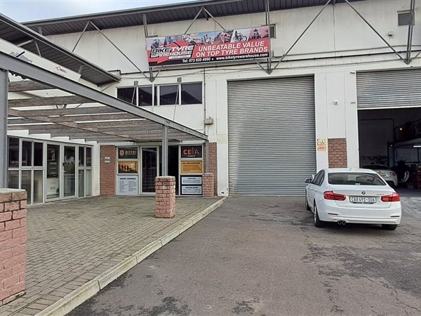 147  m² Retail Space