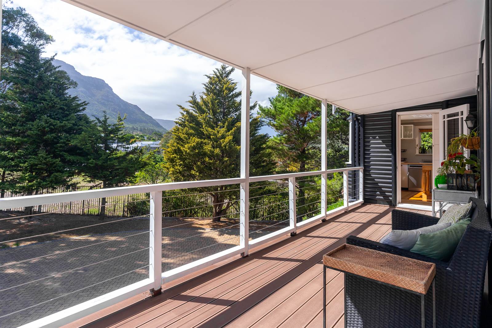 5 Bed House in Hout Bay and surrounds photo number 19