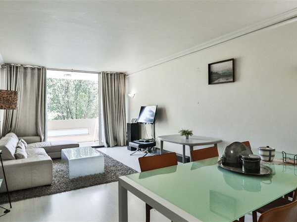 2 Bed Apartment