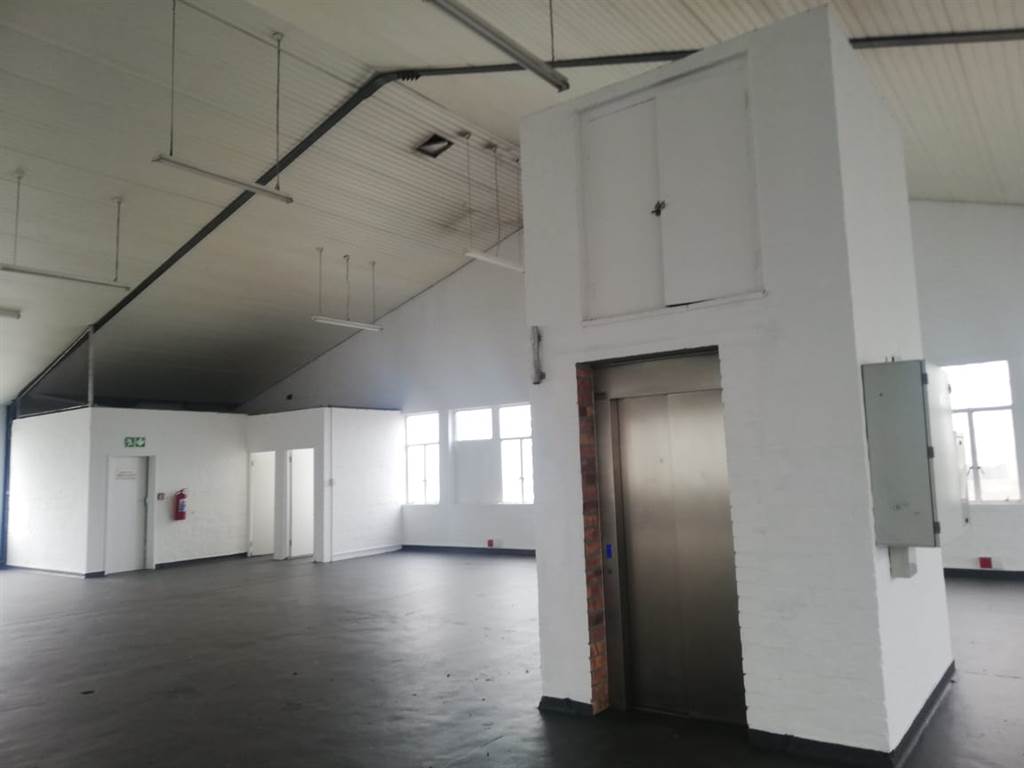 482  m² Commercial space in Maitland photo number 8